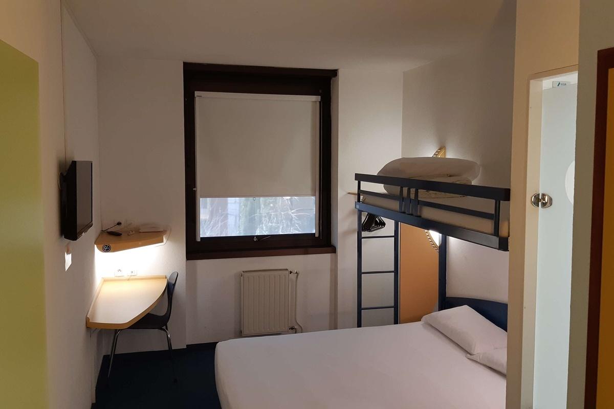 Kyriad Direct Montauban Centre 외부 사진